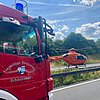 FFW Schwalmtal: Gemeinsame Pressemitteilung der Feuerwehren Schwalmtal und Niederkrüchten Mehrere Einsätze für Feuerwehrkräfte auf der A52 - Verkehrsunfall mit Lkw, Rettungshubschrauber im Einsatz