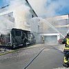 FW Königswinter: Brand eines Wohnmobils in Königswinter-Ittenbach.