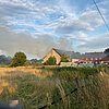FW-DO: Scheunenbrand in Dortmund-Scharnhorst - Brandbekämpfung dauert derzeit noch an
