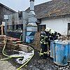 FW Dinslaken: Feuer in Schreinerei
