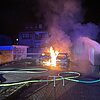 FW-MH: Brennende PKW und Brand in einem Imbiss
