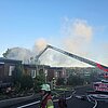FW-RS: Dachstuhlbrand am Falkenberg fordert umfangreichen Feuerwehreinsatz