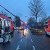 FW-BN: Gebäudebrand in Bonn-Plittersdorf: Ladenlokal nach Küchenbrand nicht mehr nutzbar.