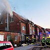FW Neukirchen-Vluyn: Wohnungsbrand an der Ernst-Moritz-Arndt-Straße, zwei Verletzte, rund 50 Einsatzkräfte