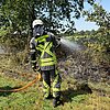 FW Hünxe: Vegetationsbrand durch Mäharbeiten