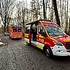 FW-EN: Medizinischer Notfall während Veranstaltung im Waldgebiet - Umfangreicher Einsatz von Feuerwehr und Rettungsdienst