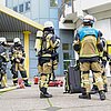 FW-E: Feuer im Labor der Universität - eine verletzte Person