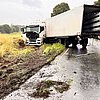 FW Xanten: Kollision zweier LKW in Birten