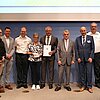 FW Dinslaken: TAR Automation GmbH erhält Förderplakette für besonderes Engagement im Brand- und Katastrophenschutz