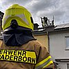 FW Paderborn: Gemeldeter Entstehungsbrand im Bereich des Daches einer Doppelhaushälfte