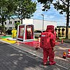 FW-GLA: Gefahrstoffeinsatz in Gewerbebetrieb - Organisches Peroxid aus beschädigtem Gebinde ausgetreten