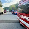 FW Bergheim: Maschinenbrand in Produktionshalle im Gewerbepark Quadrath.