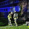 FW Bocholt: Brand in Kellerraum eines Mehrfamilienhauses - fünf Personen ins Krankenhaus gebracht