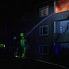 FW-MK: Brennender Balkon in der Nacht auf Mittwoch
