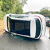 FW-BO: Verkehrsunfall: PKW bleibt auf der Seite liegen